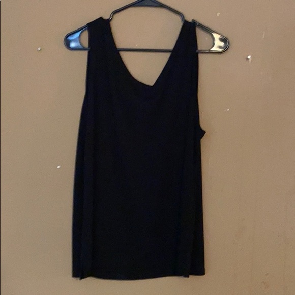 CHICOS BLACK TANK TOP R - Picture 3 of 3